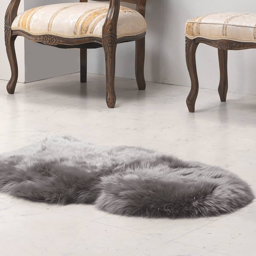 Amazon｜タンスのゲン ムートンラグ 天然 毛皮 約60×90cm 1匹物 ラグ